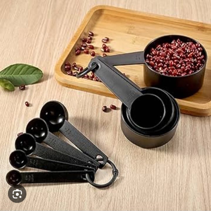 Plastic Durable Kitchen Measuring Cups and Spoons Different Capacity for Cooking Baking Cookies Coffee Black