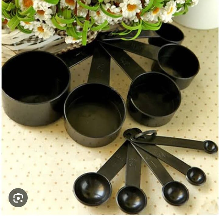 Plastic Durable Kitchen Measuring Cups and Spoons Different Capacity for Cooking Baking Cookies Coffee Black